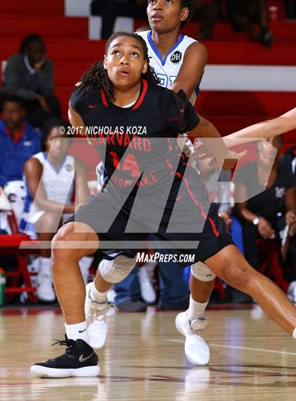 Thumbnail 3 in Serra vs. Harvard-Westlake (Battle at the Beach) photogallery.