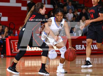 Thumbnail 2 in Serra vs. Harvard-Westlake (Battle at the Beach) photogallery.