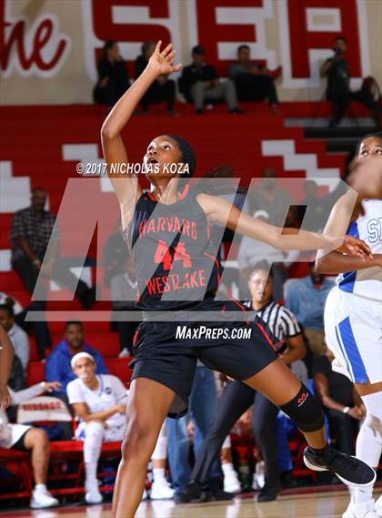 Thumbnail 2 in Serra vs. Harvard-Westlake (Battle at the Beach) photogallery.