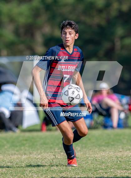 Thumbnail 3 in Terry Sanford vs. Jack Britt (Battle for the Bell) photogallery.