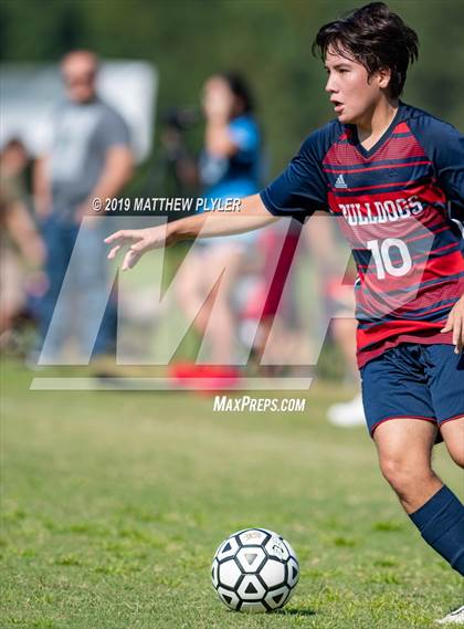 Thumbnail 1 in Terry Sanford vs. Jack Britt (Battle for the Bell) photogallery.