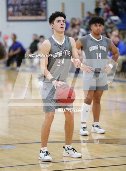 Thumbnail 3 in Wythe vs. McCluer photogallery.