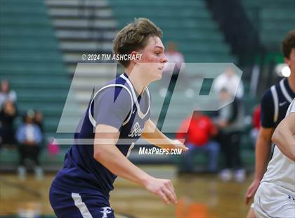 Thumbnail 3 in Fairmont vs St. Xavier photogallery.