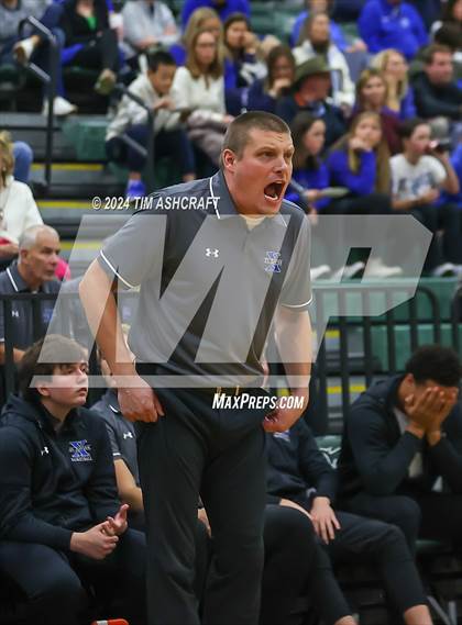 Thumbnail 2 in Fairmont vs St. Xavier photogallery.