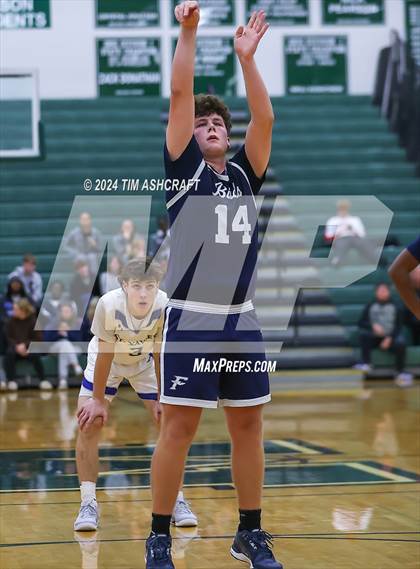 Thumbnail 3 in Fairmont vs St. Xavier photogallery.