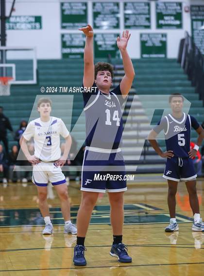 Thumbnail 2 in Fairmont vs St. Xavier photogallery.