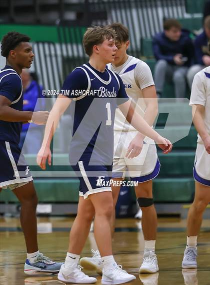 Thumbnail 3 in Fairmont vs St. Xavier photogallery.