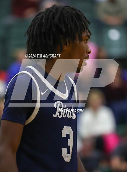 Thumbnail 2 in Fairmont vs St. Xavier photogallery.