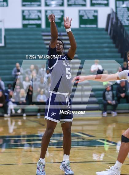Thumbnail 3 in Fairmont vs St. Xavier photogallery.
