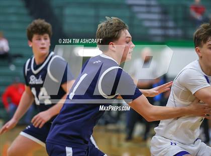 Thumbnail 2 in Fairmont vs St. Xavier photogallery.