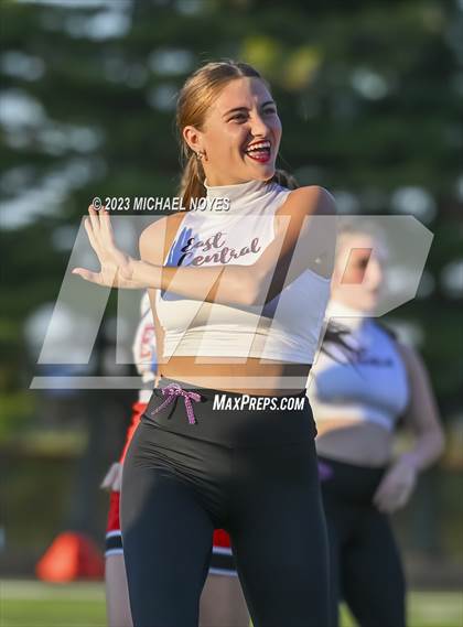 Thumbnail 3 in Archbishop Moeller @ East Central (Crosstown Showdown) photogallery.