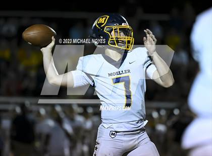 Thumbnail 2 in Archbishop Moeller @ East Central (Crosstown Showdown) photogallery.