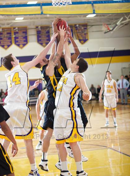 Thumbnail 3 in Christian Brothers Academy vs Henninger photogallery.