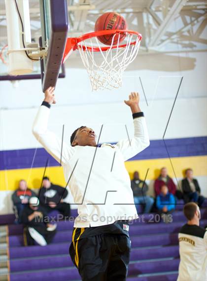 Thumbnail 3 in Christian Brothers Academy vs Henninger photogallery.