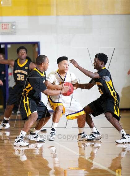Thumbnail 1 in Christian Brothers Academy vs Henninger photogallery.