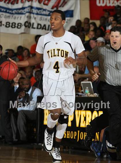 Thumbnail 2 in Tilton School vs. Philadelphia Friends Central (City of Palms Classic) photogallery.