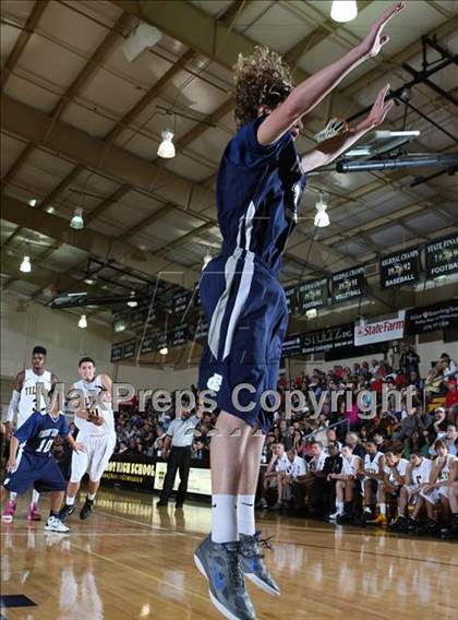Thumbnail 2 in Tilton School vs. Philadelphia Friends Central (City of Palms Classic) photogallery.