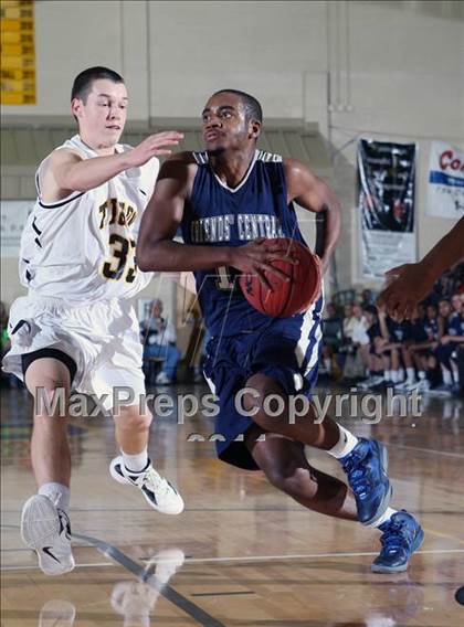 Thumbnail 3 in Tilton School vs. Philadelphia Friends Central (City of Palms Classic) photogallery.