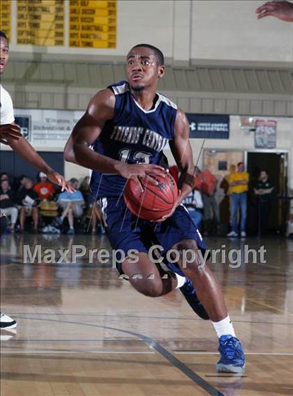 Thumbnail 2 in Tilton School vs. Philadelphia Friends Central (City of Palms Classic) photogallery.