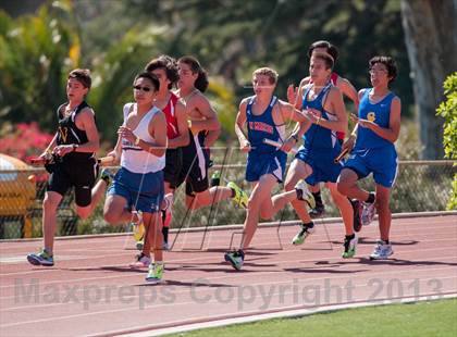 Thumbnail 1 in Ventura Invitational 4X800 Relay photogallery.
