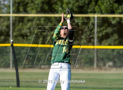 Thumbnail 3 in Patrick Henry vs. Carlsbad photogallery.