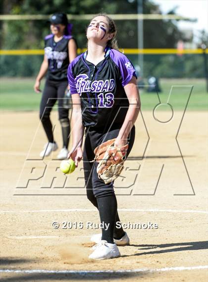 Thumbnail 3 in Patrick Henry vs. Carlsbad photogallery.