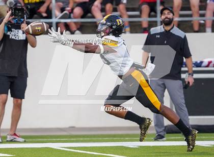 Thumbnail 1 in Forney @ Midlothian photogallery.