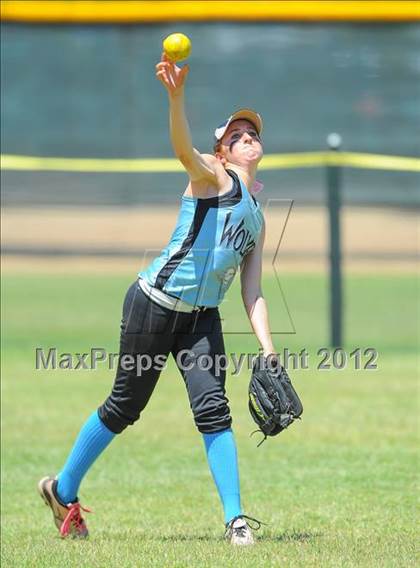 Thumbnail 2 in Estrella Foothills vs. Empire (AIA D3 Quarterfinals) photogallery.