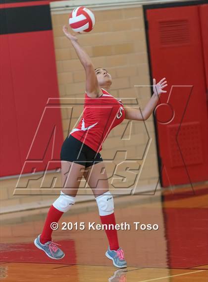 Thumbnail 1 in Jefferson @ Fox Tech photogallery.
