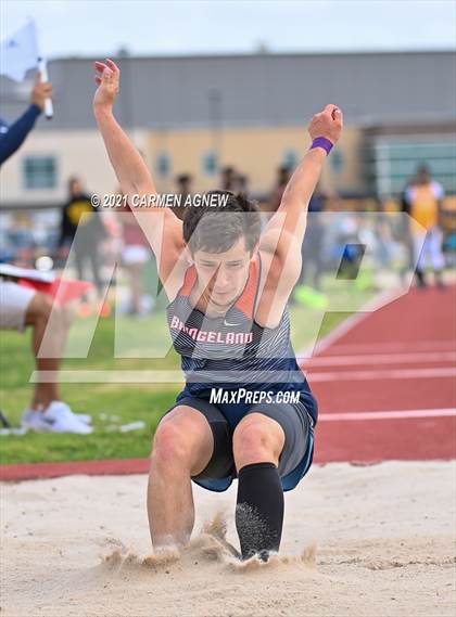Thumbnail 3 in Bridgeland High School Invitational photogallery.