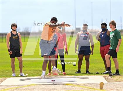 Thumbnail 1 in Bridgeland High School Invitational photogallery.