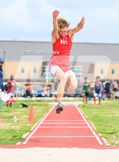 Thumbnail 3 in Bridgeland High School Invitational photogallery.