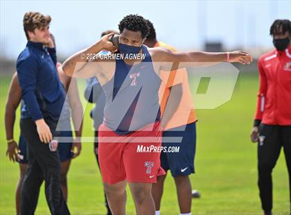 Thumbnail 3 in Bridgeland High School Invitational photogallery.