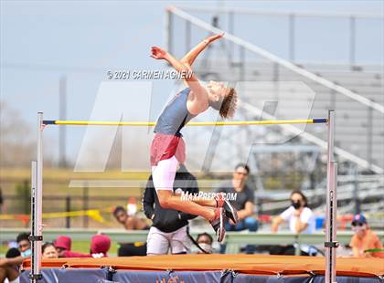 Thumbnail 1 in Bridgeland High School Invitational photogallery.