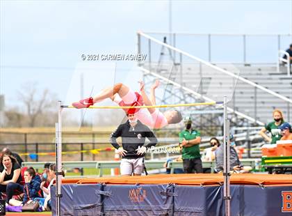 Thumbnail 1 in Bridgeland High School Invitational photogallery.