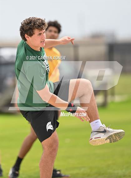 Thumbnail 1 in Bridgeland High School Invitational photogallery.