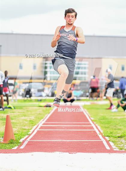 Thumbnail 1 in Bridgeland High School Invitational photogallery.
