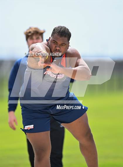 Thumbnail 2 in Bridgeland High School Invitational photogallery.