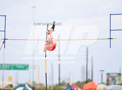 Thumbnail 1 in Bridgeland High School Invitational photogallery.