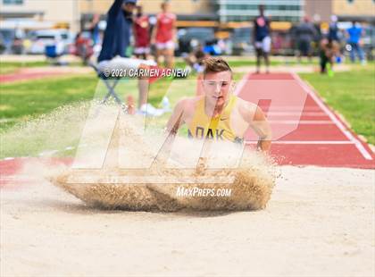 Thumbnail 3 in Bridgeland High School Invitational photogallery.
