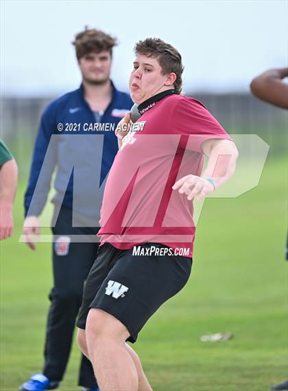 Thumbnail 1 in Bridgeland High School Invitational photogallery.