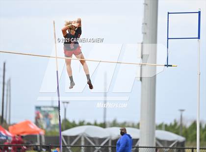 Thumbnail 1 in Bridgeland High School Invitational photogallery.