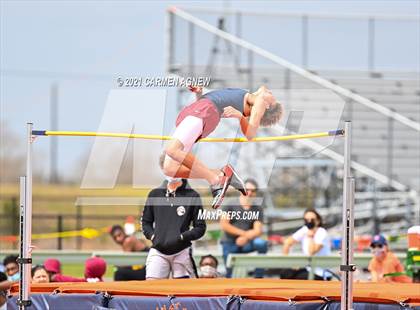 Thumbnail 2 in Bridgeland High School Invitational photogallery.