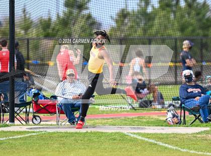 Thumbnail 2 in Bridgeland High School Invitational photogallery.