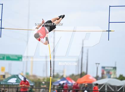 Thumbnail 3 in Bridgeland High School Invitational photogallery.