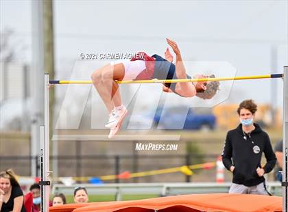 Thumbnail 3 in Bridgeland High School Invitational photogallery.
