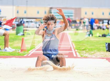 Thumbnail 2 in Bridgeland High School Invitational photogallery.