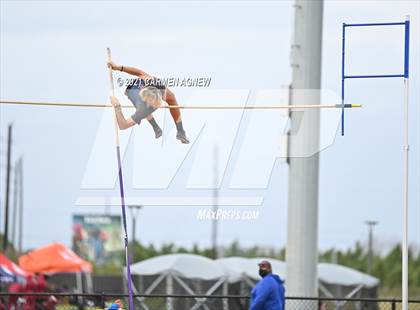 Thumbnail 3 in Bridgeland High School Invitational photogallery.