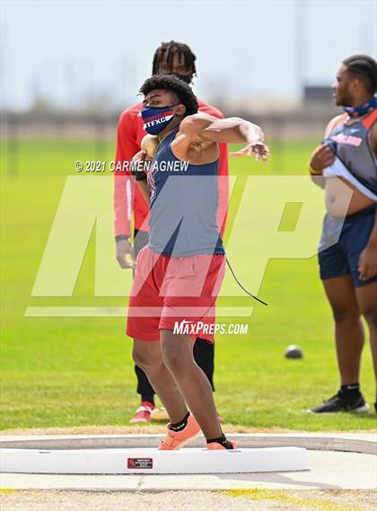 Thumbnail 2 in Bridgeland High School Invitational photogallery.