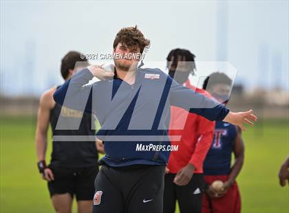 Thumbnail 3 in Bridgeland High School Invitational photogallery.